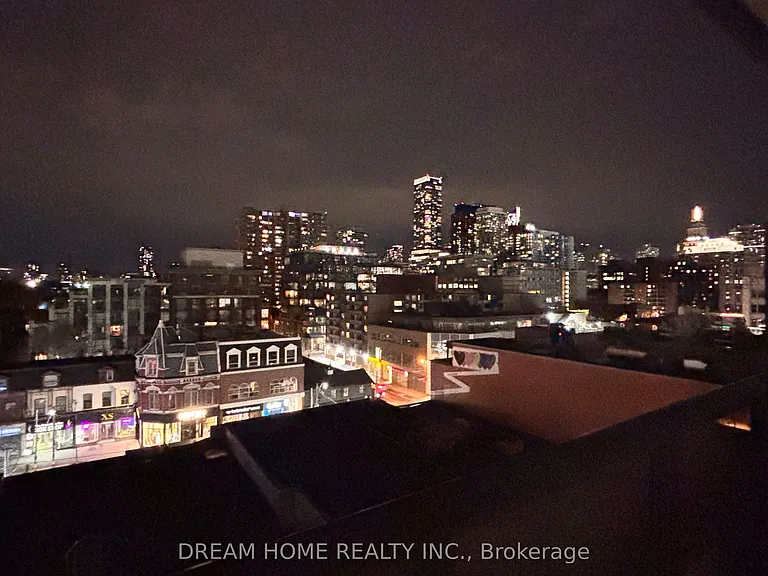 330 Richmond St W #816 — Photo 11