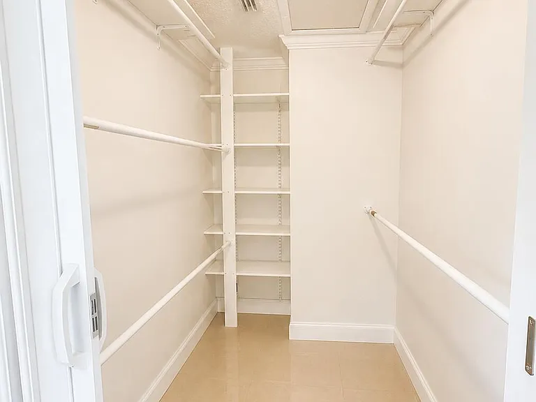 157 Lake Anne Dr — Photo 7