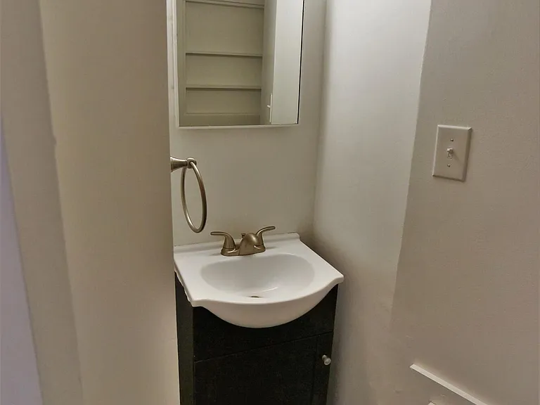 100 N 3rd St #1 — Photo 11