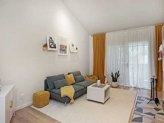 2nd image of 7750 Canyon Meadow Cir APT D