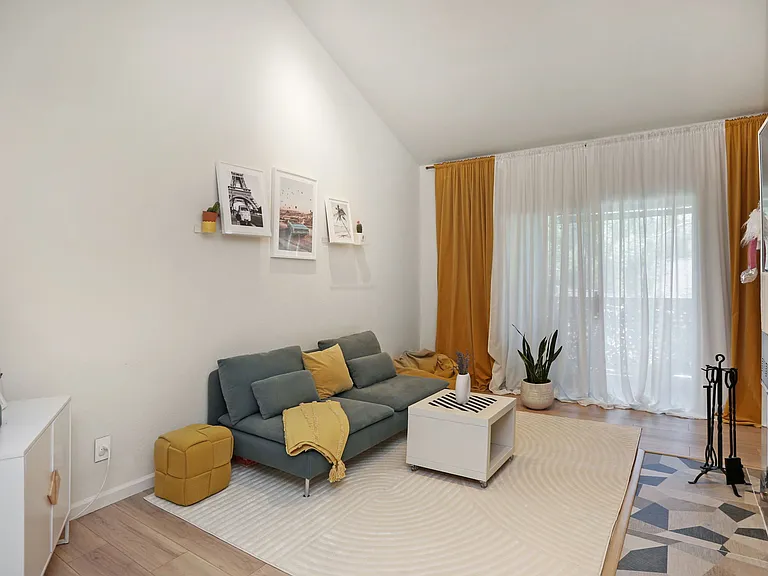 7750 Canyon Meadow Cir #D — Photo 2