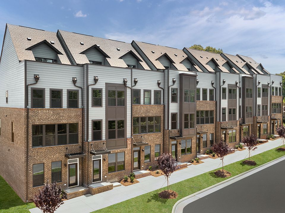 4-Story Clarendon with Terrace