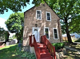 14 N 12th St, St Charles, IL