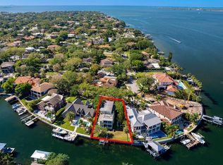196 Blanca Ave, Tampa, FL 33606