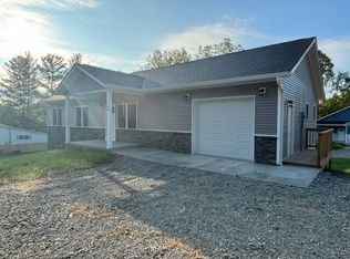 408 22nd St, Bedford, IN 47421