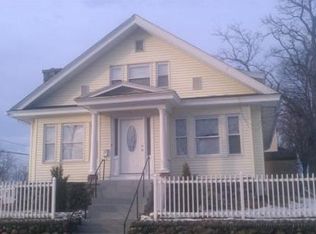 1 N Parish Rd, Hanover, MA 01843