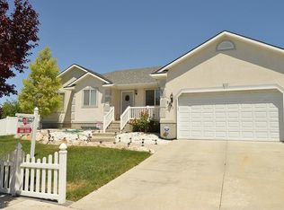 3591 S Pleasant Green Dr, Magna, UT 84044
