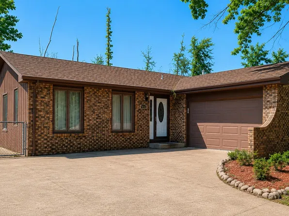 1958 Tonia St, Portage, IN 46368