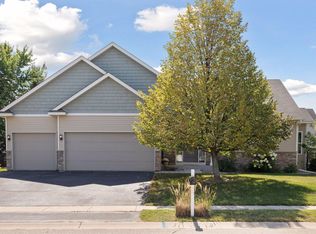9151 Prairie St, Elko New Market, MN 55020