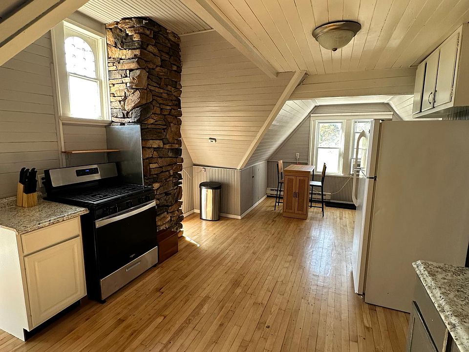 29 Main St Whitesboro NY Zillow