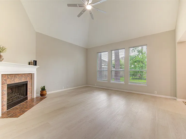 11706 Canyon Breeze Dr — Photo 7