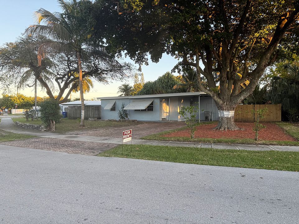1st image of 1598 NE 43rd Ct