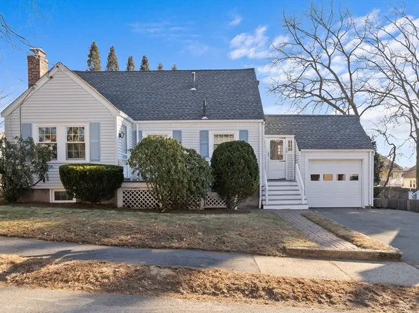20 Rosedale Rd, Watertown, MA 02472