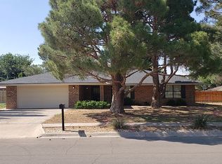919 Agate Rd, Roswell, NM 88201