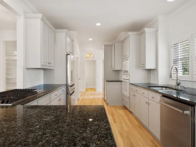2190 Stephen Long Dr NE — Photo 13