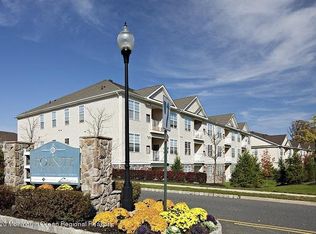 912 Timber Ridge Ct, Neptune, NJ 07753