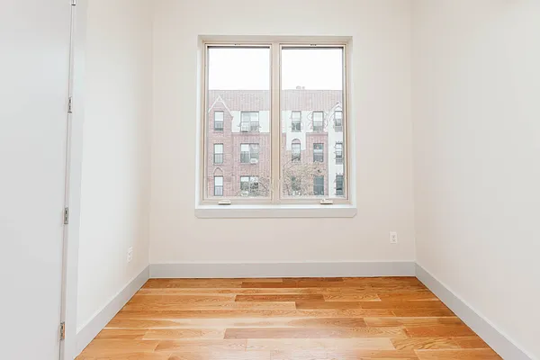Rented by Nooklyn NYC LLC | media 20