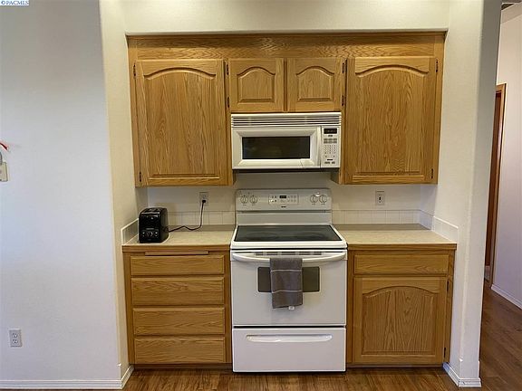 3rd image of 5707 Aloha Ct