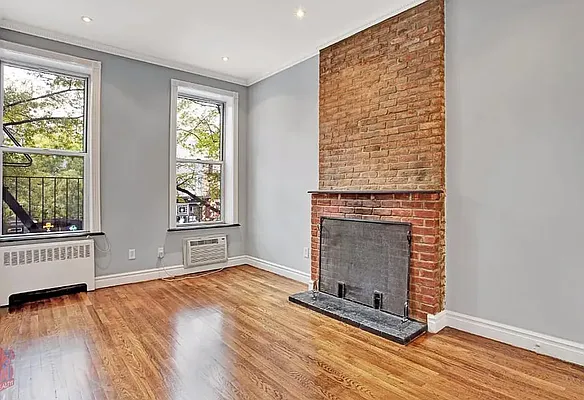 Rented by REAL New York | media 2