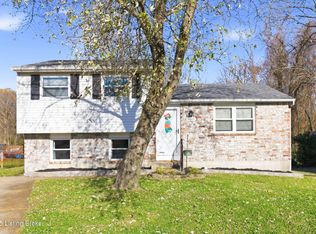 4601 Myrick Pl, Louisville, KY 40272