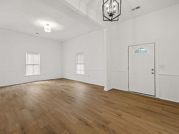 4th image of 512 Piedmont Ave