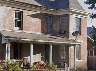 324 E Paint St #B, Washington Court House, OH 43160