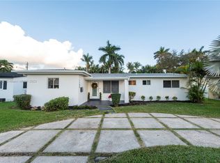 1109 N 13th Ter, Hollywood, FL 33019