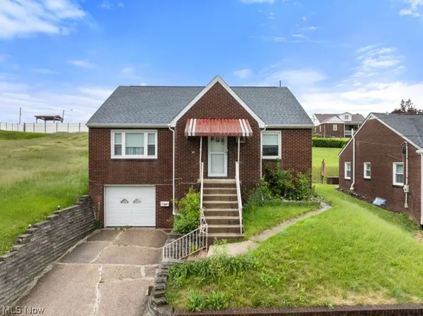 137 Oak St, Weirton, WV 26062