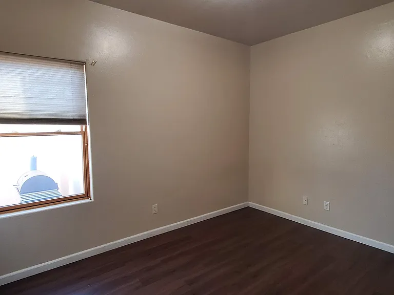 3035 Southern Blvd SE — Photo 9