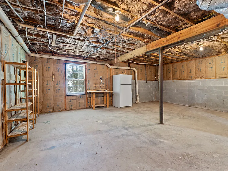 1038 Justice Ln NW — Photo 36