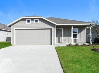 2721 Center Creek Ln, Fort Worth, TX 76108