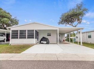 6227 Forest Lake Dr, Zephyrhills, FL 33540