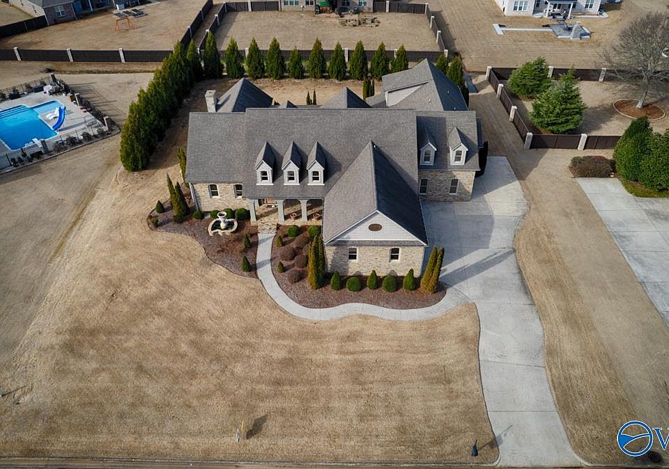 1st image of 16091 Southern Way