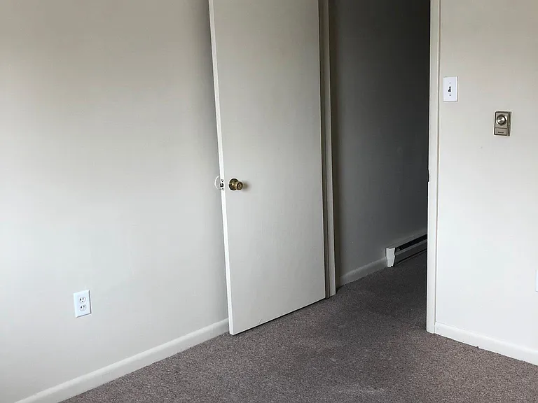 25 N East St #2 — Photo 10