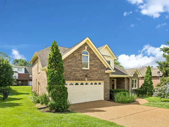 6916 Collinswood Dr, Nashville, TN 37221