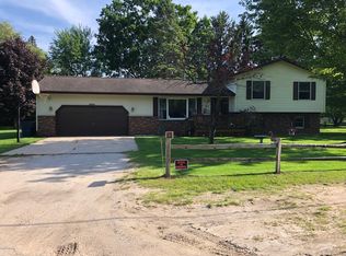 4561 S Quarterline Rd, Muskegon, MI 49444
