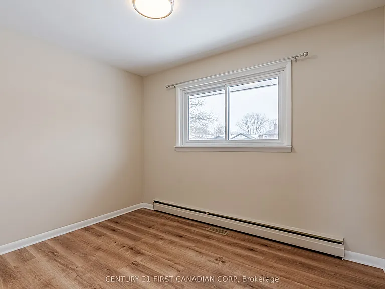 177 Myrtle St #UPPER — Photo 20