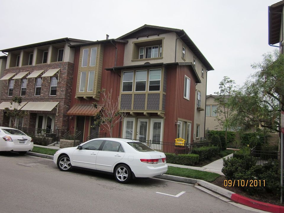 1st image of 294 Tustin Field Dr