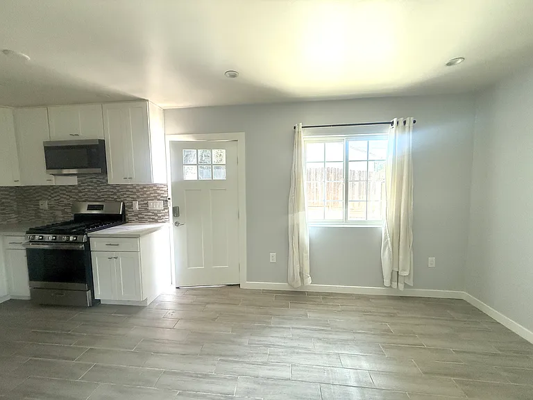 15004 Marlin Pl — Photo 3