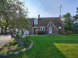 11511 N Belsay Rd, Clio, MI 48420