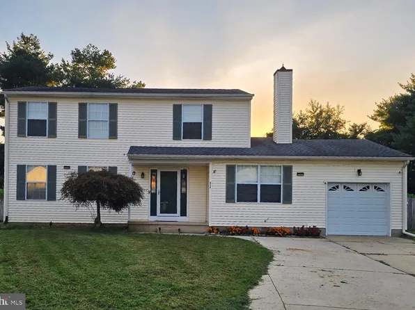 210 Hansome Way W, Bear, DE 19701