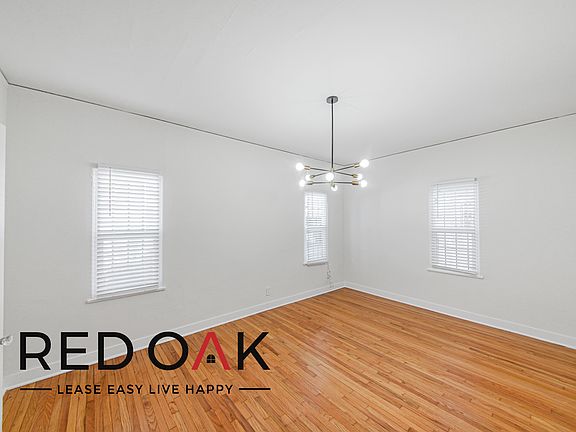 3rd image of 330 3/4 N Genesee Ave #330