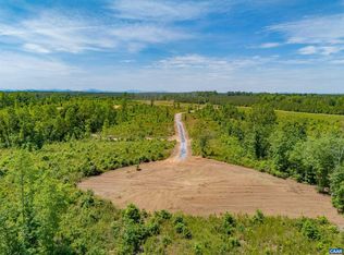 3 Sharps Creek Rd, Scottsville, VA 24590