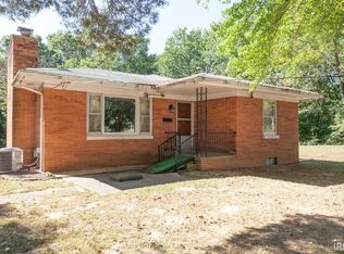 4300 W Buena Vista Rd, Evansville, IN 47720