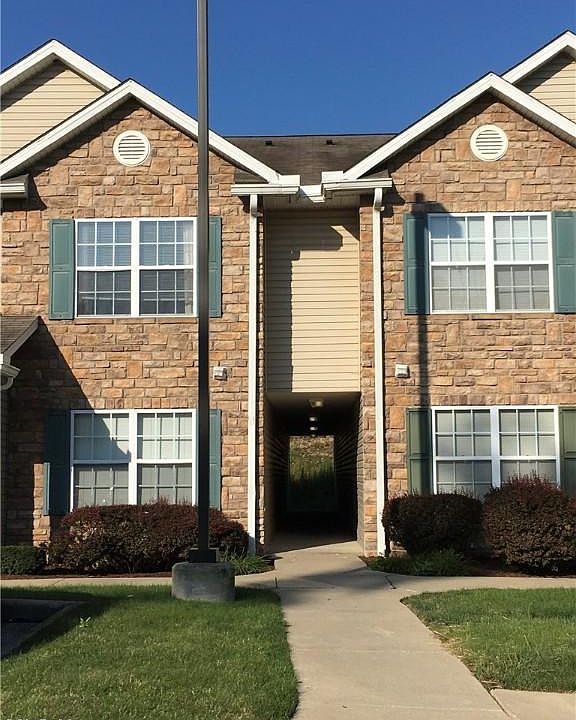 1st image of 14704 Lenox Dr #104
