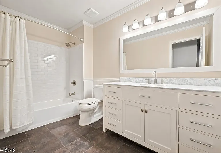 50 Pine St #I-2 — Photo 16