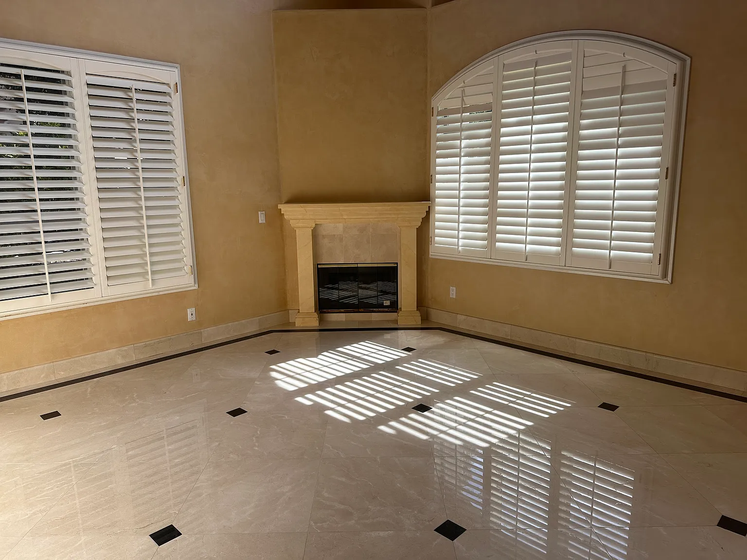 4 bed, 3107 sqft, $8,500 — Photo 3