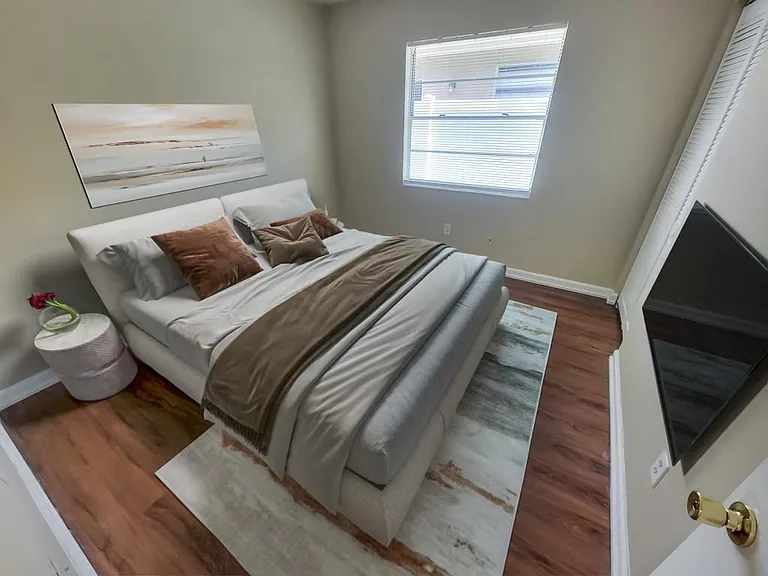 22786 Penny Loop — Photo 8