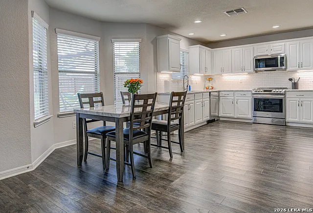 10614 Black Wolf Bay — Photo 11
