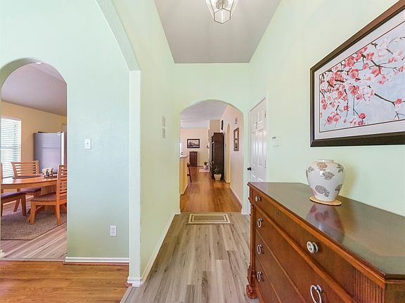4th image of 16742 Marston Park Ln